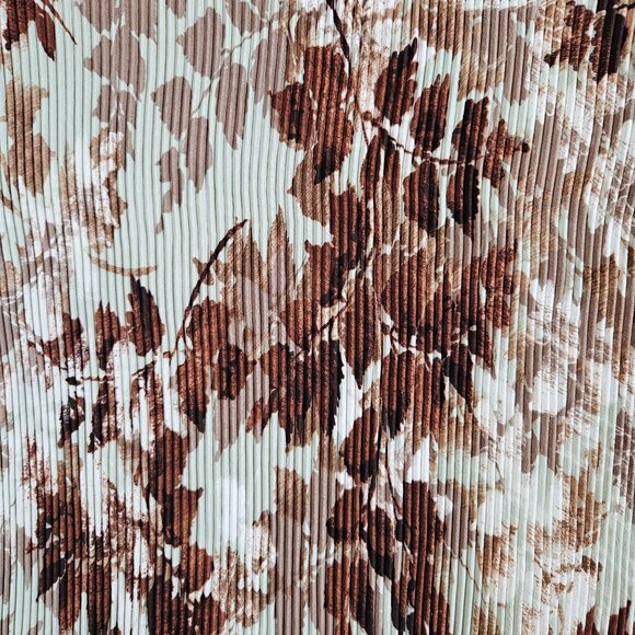 Catherines Womens 4X Brown Leaf Print Pleated Blouse Crochet Neck bell sleeves - Picture 8 of 15